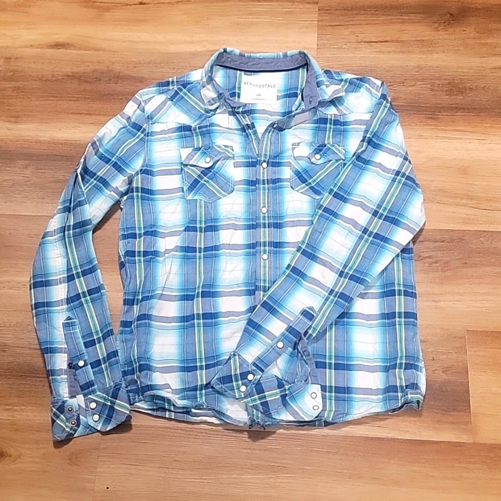 Long sleeve, plaid, button up